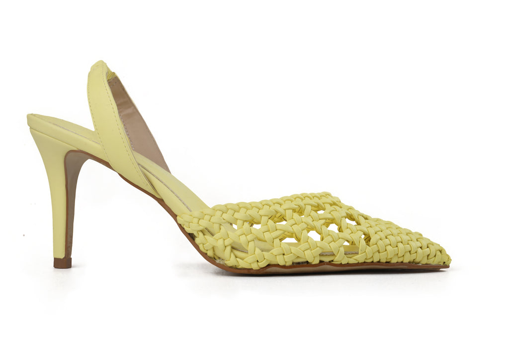 Scarpin Izabel Salto Médio Amarela